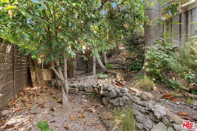 6630 Whitley Terrace, Los Angeles, CA 90068