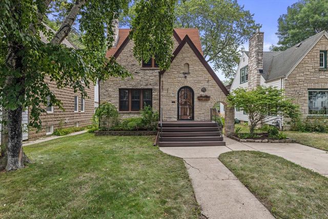 3766 S Austin STREET, Milwaukee, WI 53207