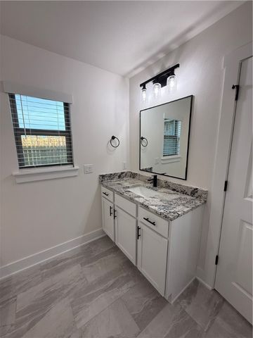 116 N Panther Avenue, Farmington, AR 72730