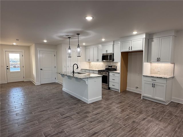 116 N Panther Avenue, Farmington, AR 72730