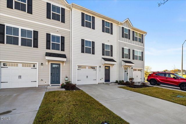 502 Camaro Rift Trail, Wendell, NC 27591