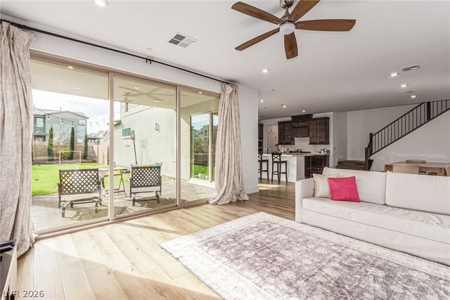 2598 Skylark Trail Street, Henderson, NV 89044