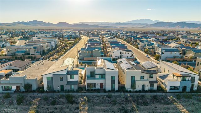 2598 Skylark Trail Street, Henderson, NV 89044