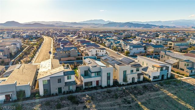 2598 Skylark Trail Street, Henderson, NV 89044