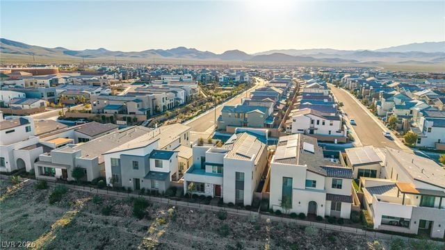 2598 Skylark Trail Street, Henderson, NV 89044