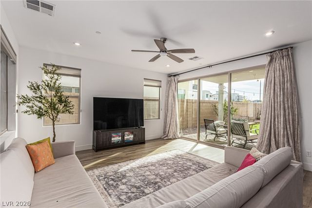 2598 Skylark Trail Street, Henderson, NV 89044