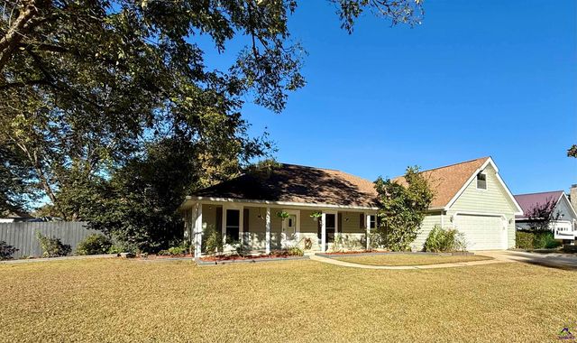 104 Tappan Ct., Warner Robins, GA 31088