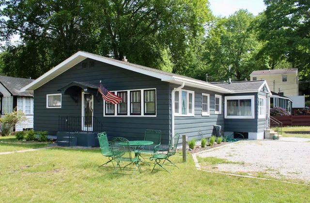 3409 Plum Avenue, Muskegon, MI 49441