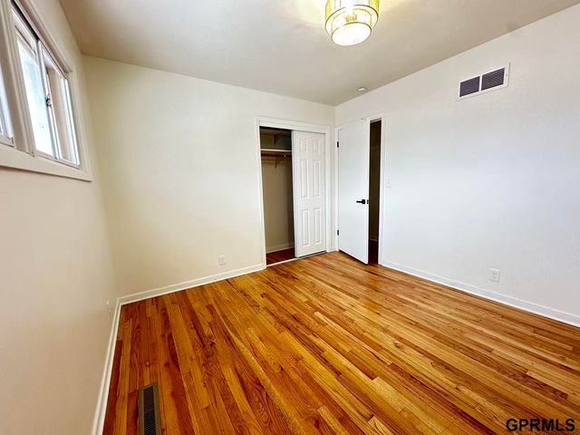 731 N 57th Street, Lincoln, NE 68505