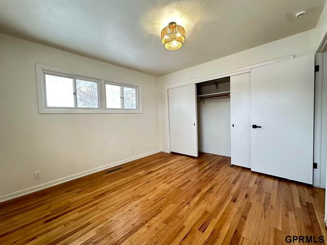 731 N 57th Street, Lincoln, NE 68505