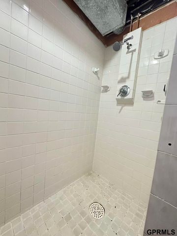 731 N 57th Street, Lincoln, NE 68505