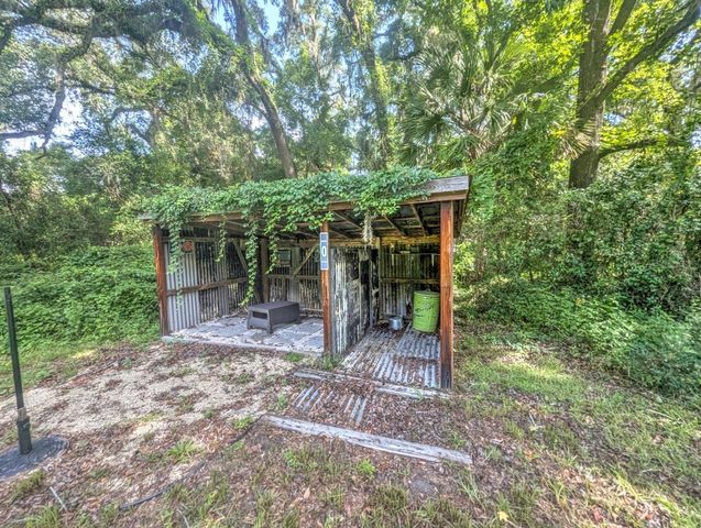 2104 SE COUNTY ROAD 252, Lake City, FL 32025