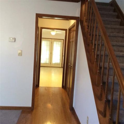 7090 Williamsburg Drive, Riverdale, GA 30274