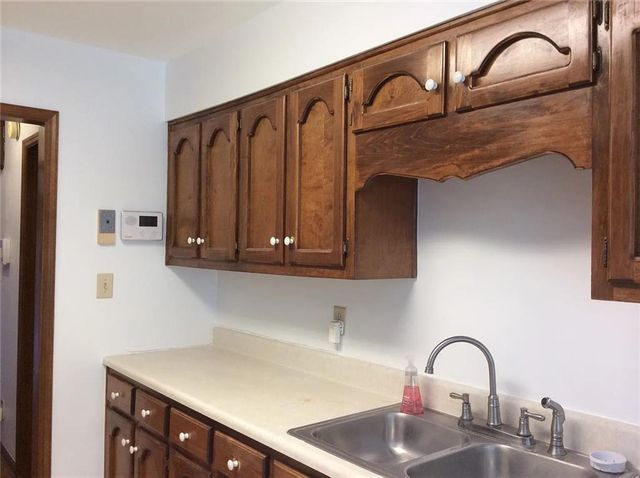 7090 Williamsburg Drive, Riverdale, GA 30274
