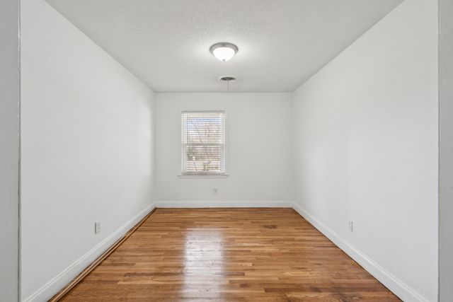 5070 Sc 165, Hollywood, SC 29449