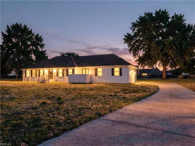 102 Foxcroft RD, Suffolk, VA 23435