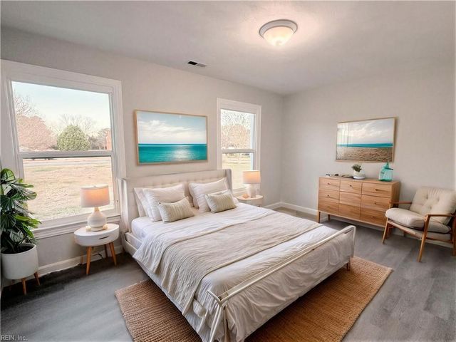 102 Foxcroft RD, Suffolk, VA 23435