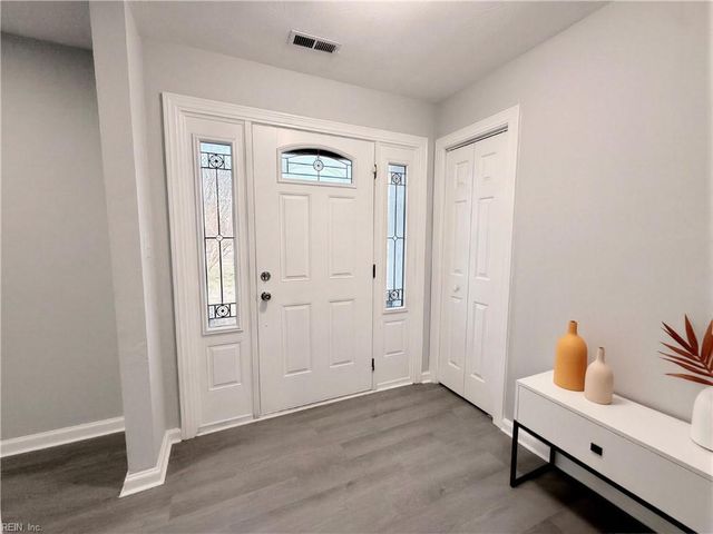 102 Foxcroft RD, Suffolk, VA 23435