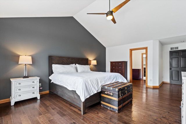 1821 N Vel R Phillips AVENUE, Milwaukee, WI 53212