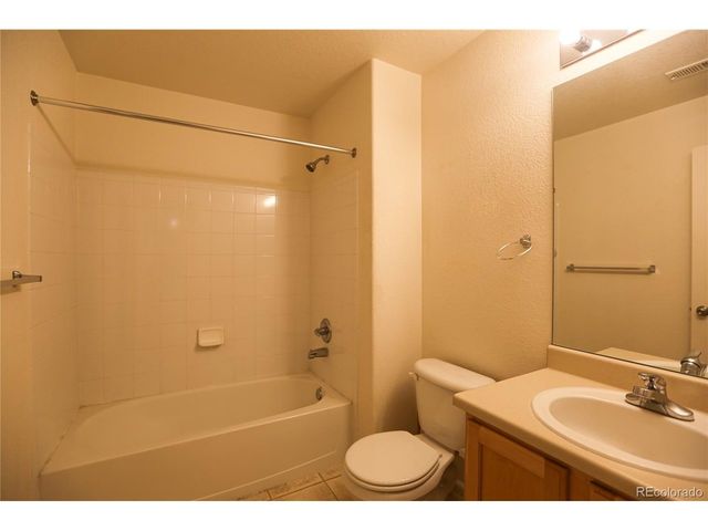 5255 Memphis St 921, Denver, CO 80239