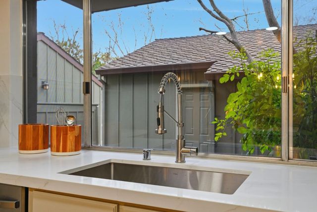 104 Walnut Hill Court, Los Gatos, CA 95032