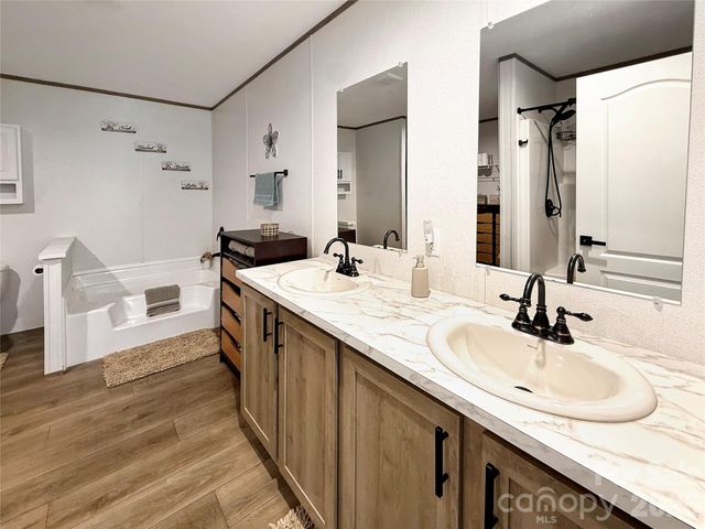 264 Fairchase Circle, Stony Point, NC 28678