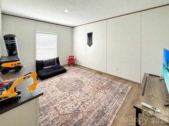 264 Fairchase Circle, Stony Point, NC 28678