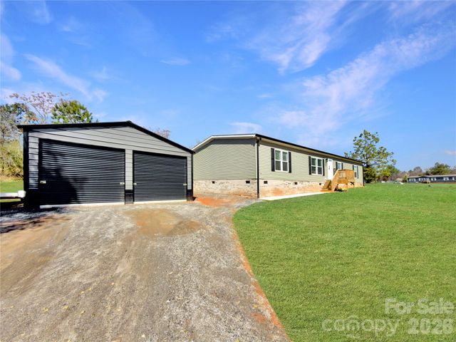 264 Fairchase Circle, Stony Point, NC 28678