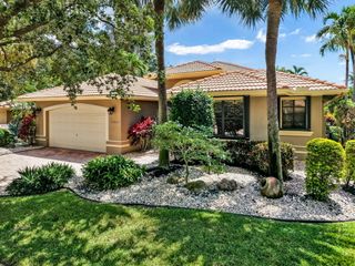 11012 VĂa Sorrento, Boynton Beach, FL 33437
