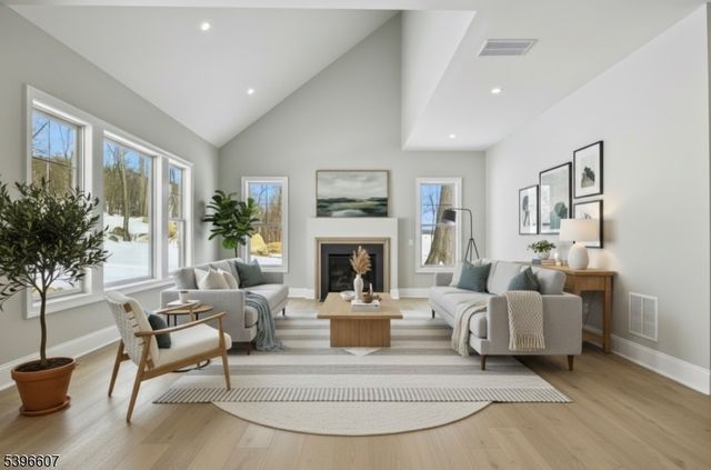 3 Bristol Ridge Rd, Boonton Twp., NJ 07005