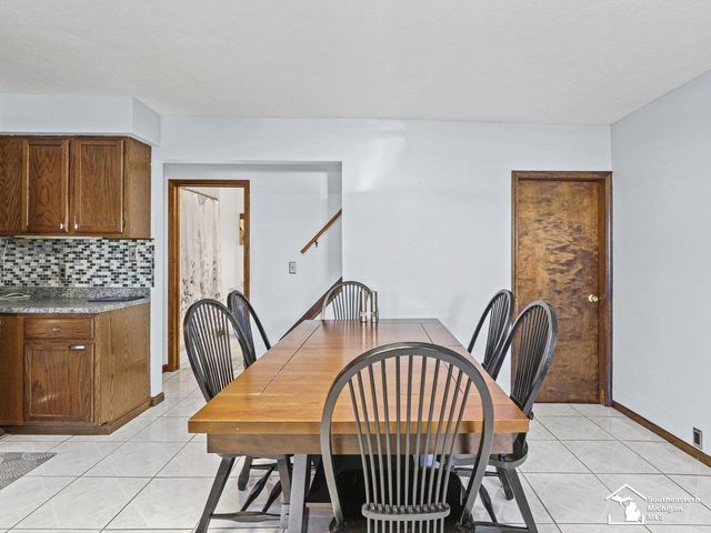 978 Streetman Street, Erie Twp, MI 48133