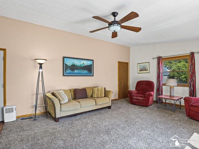 978 Streetman Street, Erie Twp, MI 48133