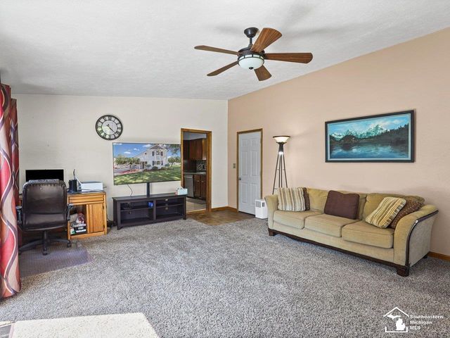 978 Streetman Street, Erie Twp, MI 48133