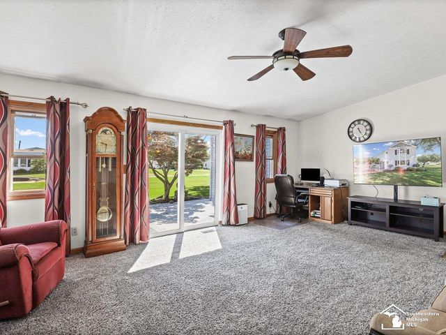 978 Streetman Street, Erie Twp, MI 48133