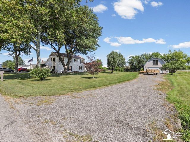 978 Streetman Street, Erie Twp, MI 48133