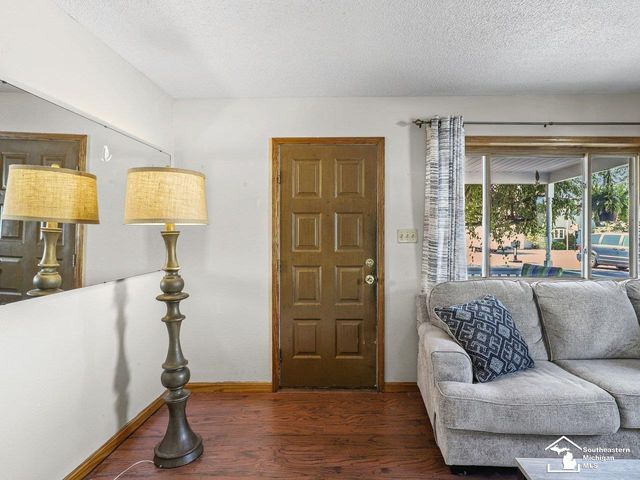 978 Streetman Street, Erie Twp, MI 48133
