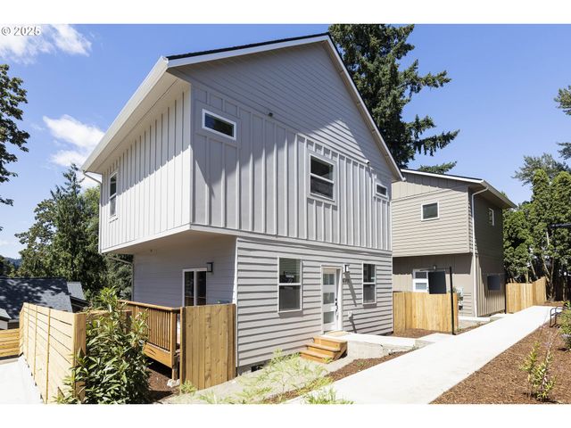 4801 Se Ina Ave, Milwaukie, OR 97267