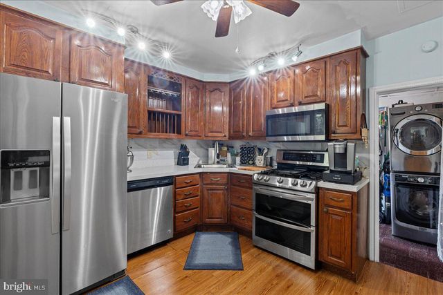 42 SPRUCE ST, Cherry Hill, NJ 08002
