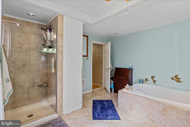 42 SPRUCE ST, Cherry Hill, NJ 08002