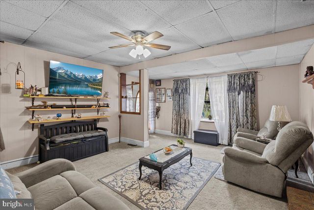 42 SPRUCE ST, Cherry Hill, NJ 08002