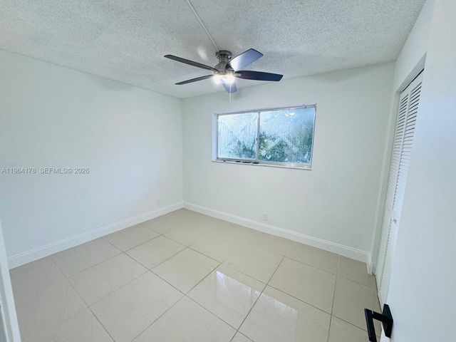 8730 N Sherman Cir 302, Miramar, FL 33025