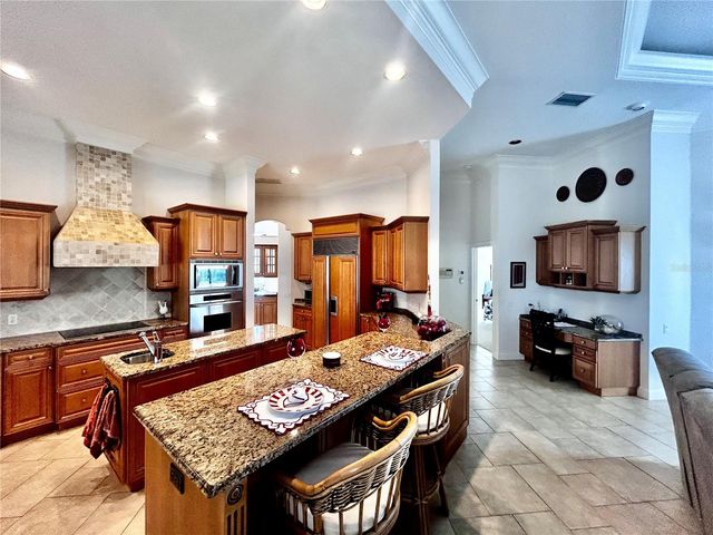 9110 DEER COURT, Venice, FL 34293