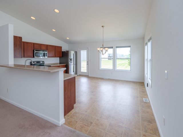 1108 Gardner Pond Lane, Vicksburg, MI 49097