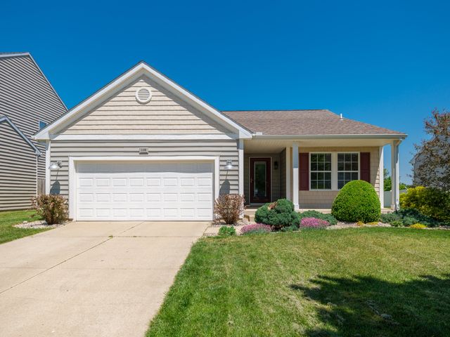 1108 Gardner Pond Lane, Vicksburg, MI 49097