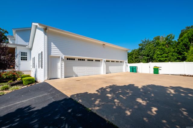 4415 Stone Creek Cove, Little Rock, AR 72210