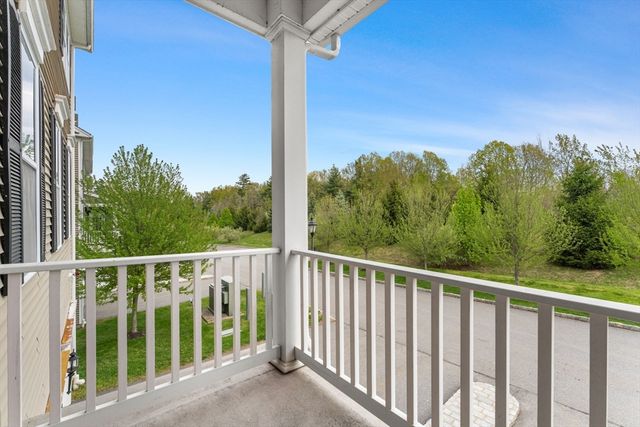57 Townsend Blvd 57, Westborough, MA 01581