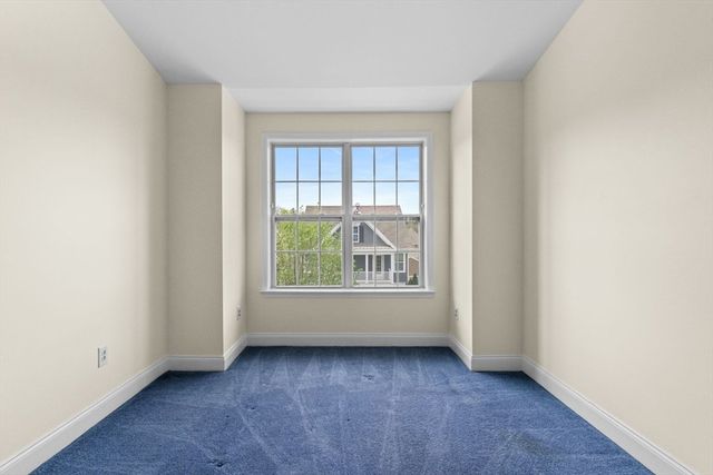 57 Townsend Blvd 57, Westborough, MA 01581