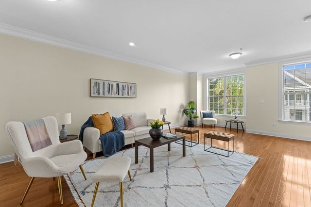 57 Townsend Blvd 57, Westborough, MA 01581