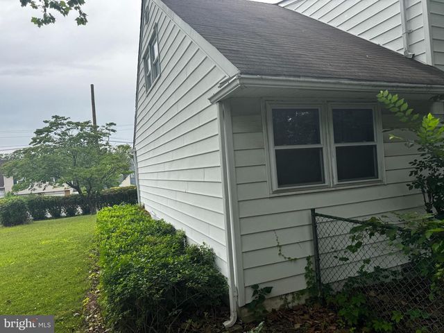 151 BROWNLIE RD, King Of Prussia, PA 19406