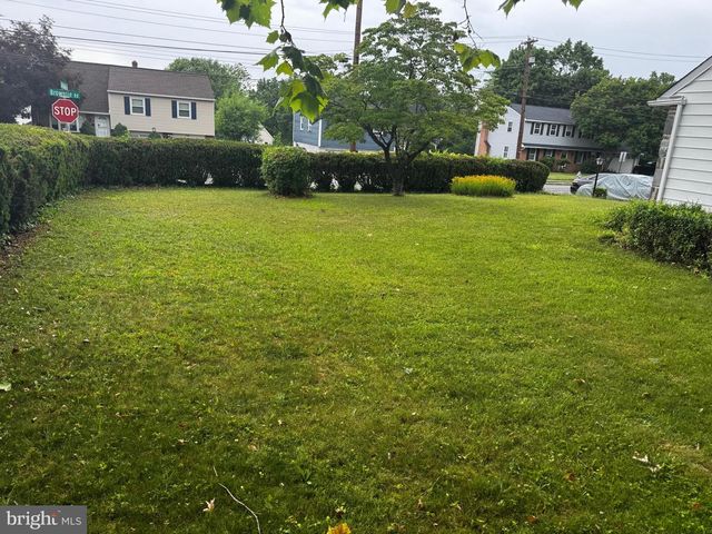 151 BROWNLIE RD, King Of Prussia, PA 19406